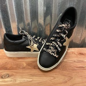 NEW! SHUSHOP BLACK W/GOLD STAR LEOPARD LACES PLATFORM SNEAKERS